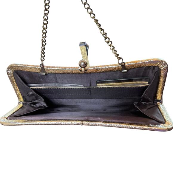 Vintage 1960’s Gold Crinkle Metallic Clutch Convertible Evening Handbag - Picture 6 of 13